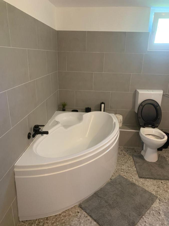 Apartamento Dora Vendeghaz Letenye Exterior foto